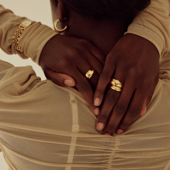 CENDRÉ Yves Dome Ring – Gold | Size 9 - Picture 8 of 13